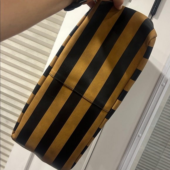 Carlos Falchi Sport Black and Gold Striped Tote Bag vintage 90’s - Picture 6 of 15